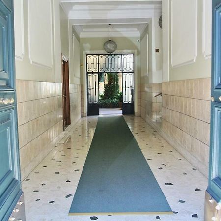 Beautiful Apartment In San Giovanni Close To Colosseo روما المظهر الخارجي الصورة