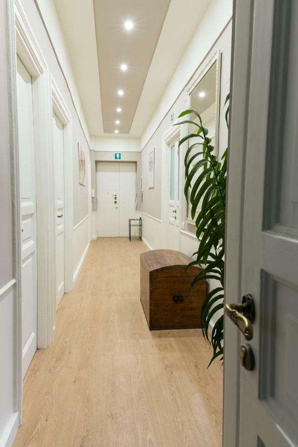 Beautiful Apartment In San Giovanni Close To Colosseo روما المظهر الخارجي الصورة