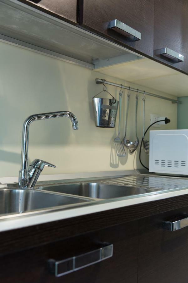 Beautiful Apartment In San Giovanni Close To Colosseo روما المظهر الخارجي الصورة
